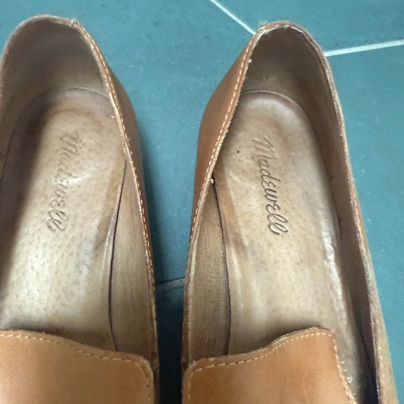 Madewell Women’s Tan Leather Loafers - Picture 4 of 6